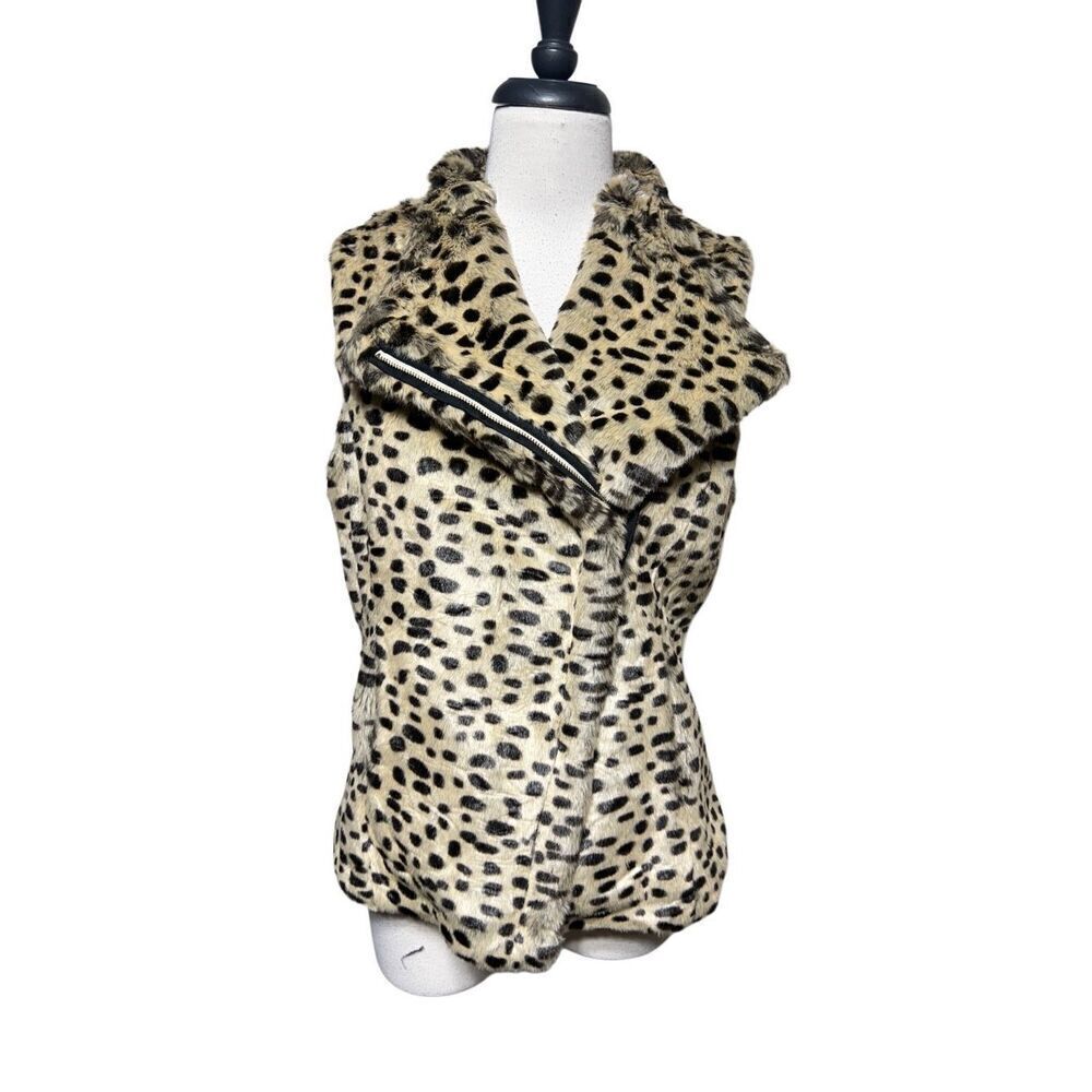 KIAL Trendy Asymmetrical Cheetah Print Faux Fur Vest Size Small
